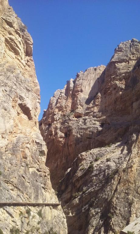 Hostal Caminito Del Rey Алора Екстериор снимка