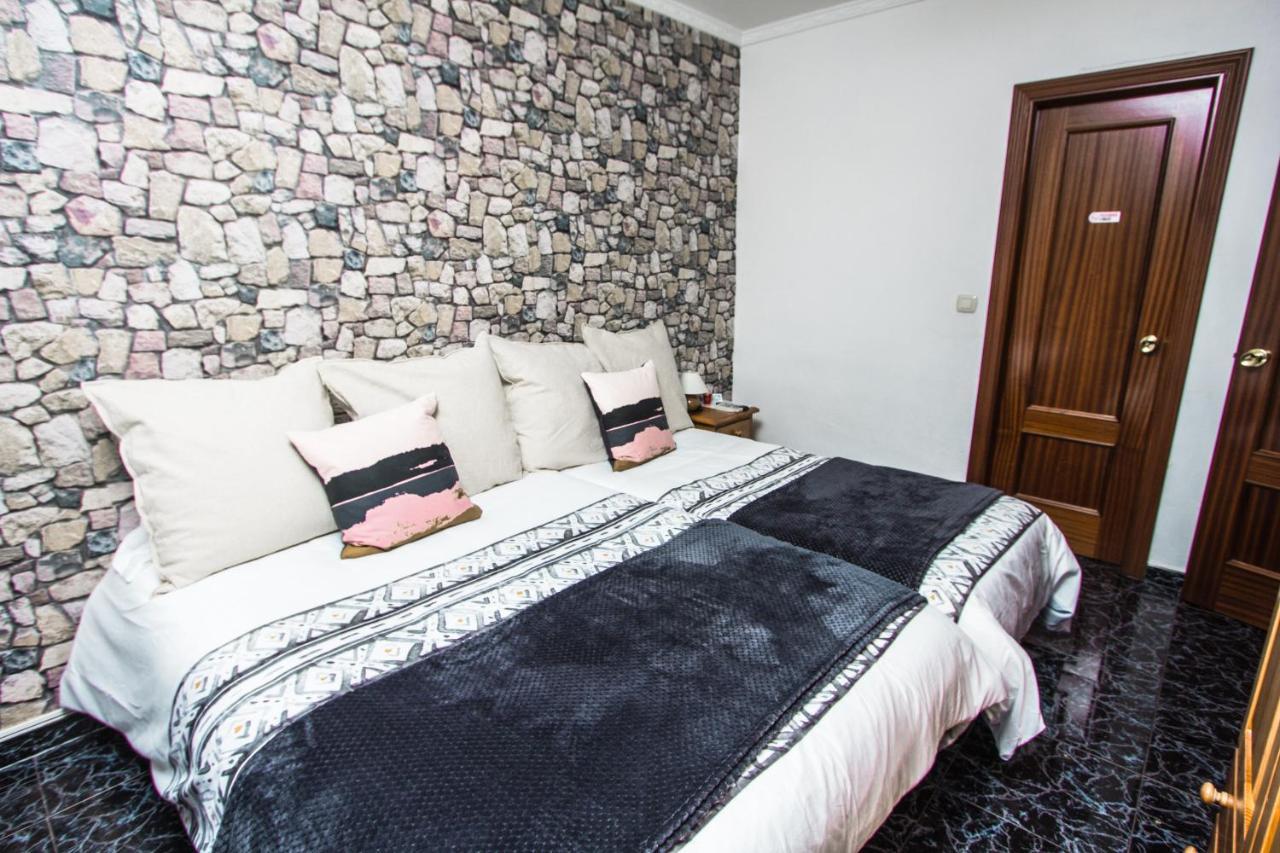 Hostal Caminito Del Rey Алора Екстериор снимка