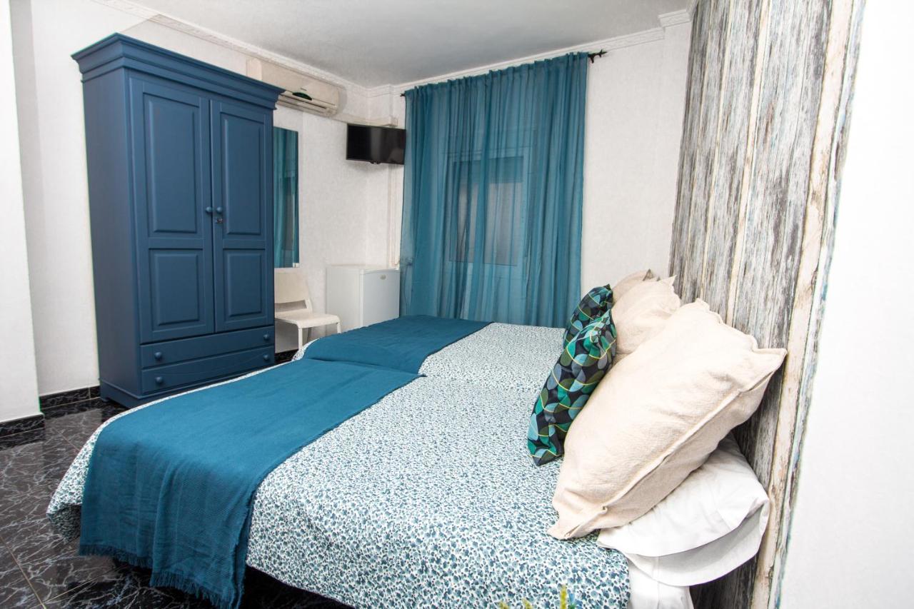 Hostal Caminito Del Rey Алора Екстериор снимка